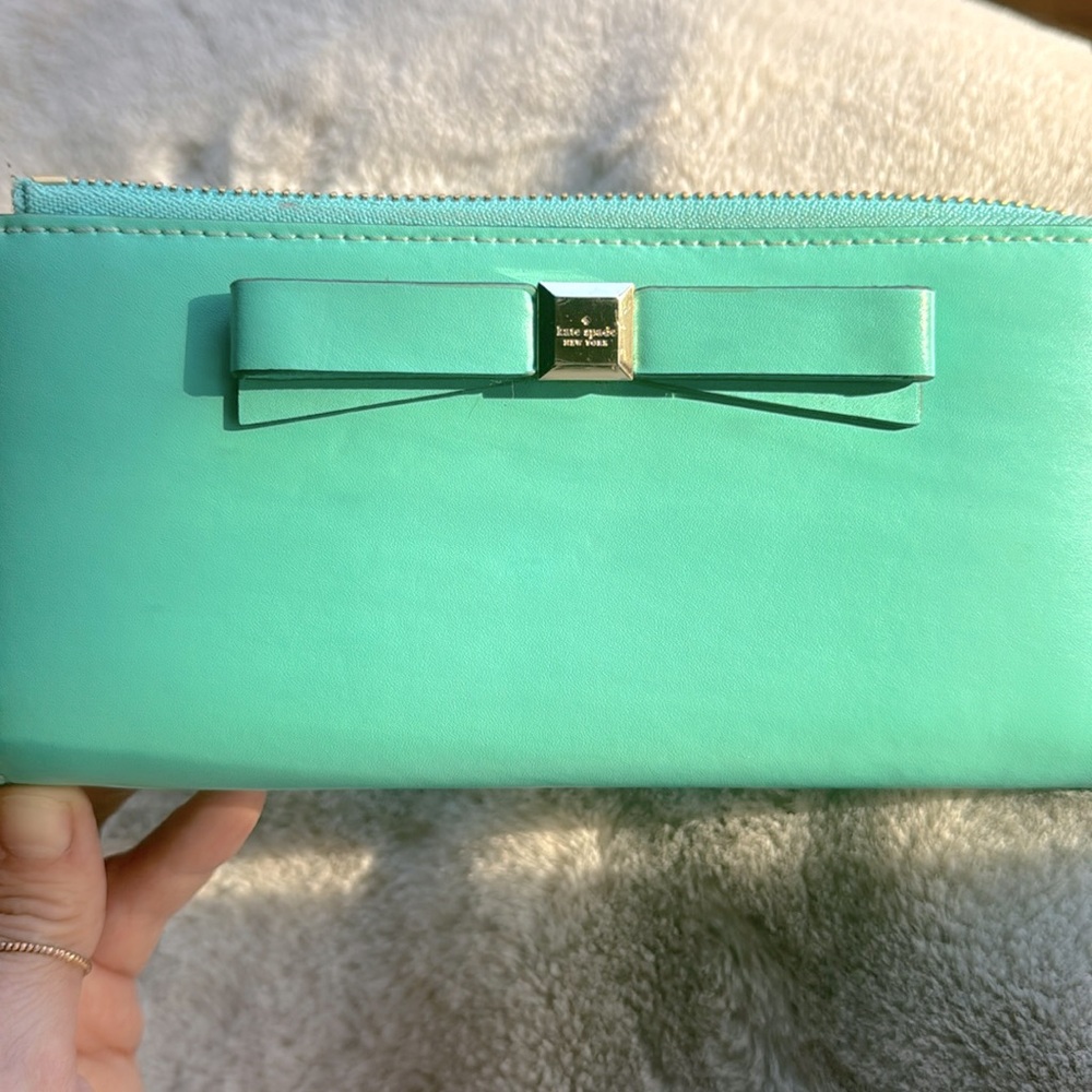 Kate Spade Montford Park Nisha Wallet